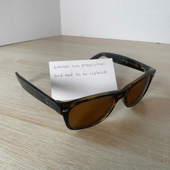 Ray-Ban RB2132 New Wayfarer 902 Sunglasses Tortoise Frames Only 52-18 Italy - Picture 1 of 8